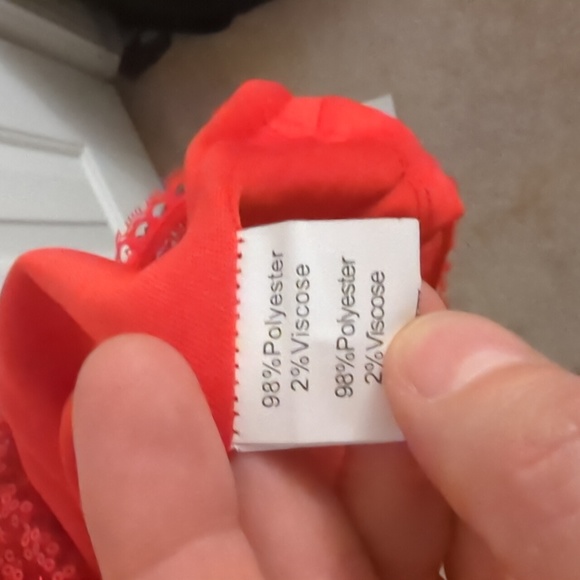 Red sequin cocktail dress, new with tag - Picture 6 of 6